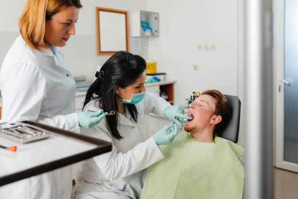 Best Weekend Emergency Dentist in Crystal Lake, IL